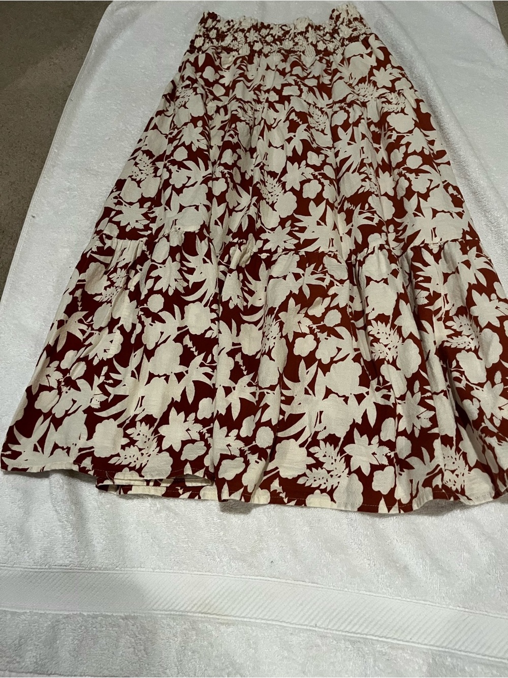 Universal Thread Cream Floral Tiered Maxi Skirt on Rust with Pockets